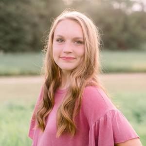 Meet your Posher, Isabelle